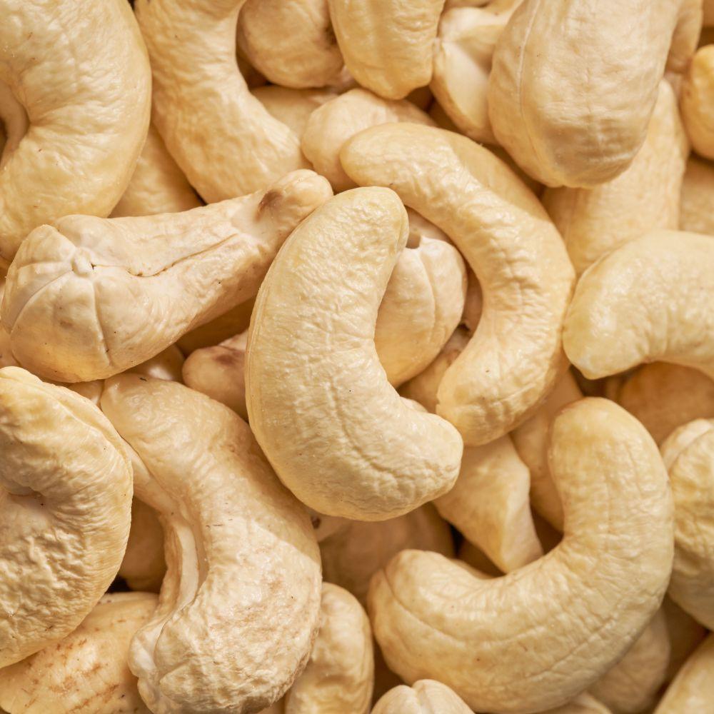 Premium Cashew ಗೋಡಂಬಿ  Nuts (Farm Fresh & Nutrient-Rich Cashews)