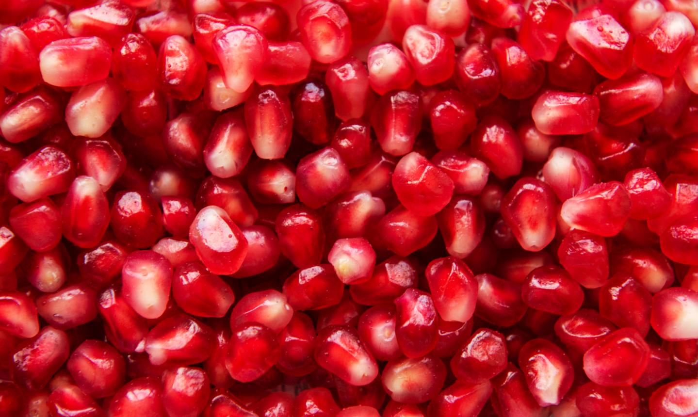 Fresh Pomegranate (Premium Farm Fresh Pomegranate)