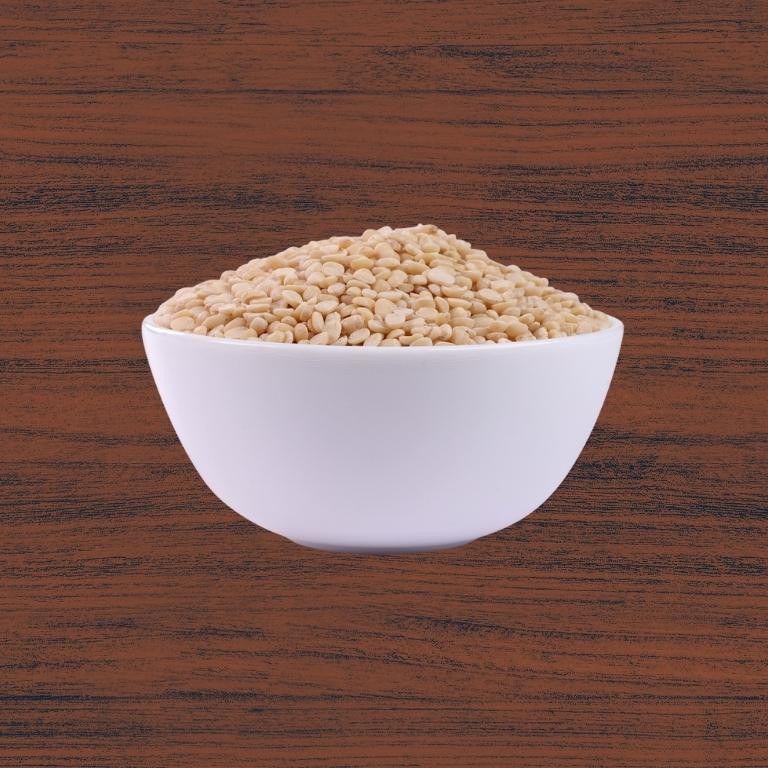 ಪ್ರೀಮಿಯಂ ಉದ್ದಿನ ಬೇಳೆ  Premium Urad Dal (Split Black Gram) – Fresh & Nutritious Dal